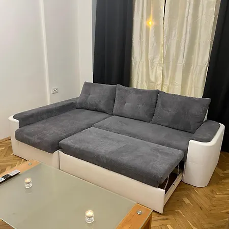 The White Apartman Szófia